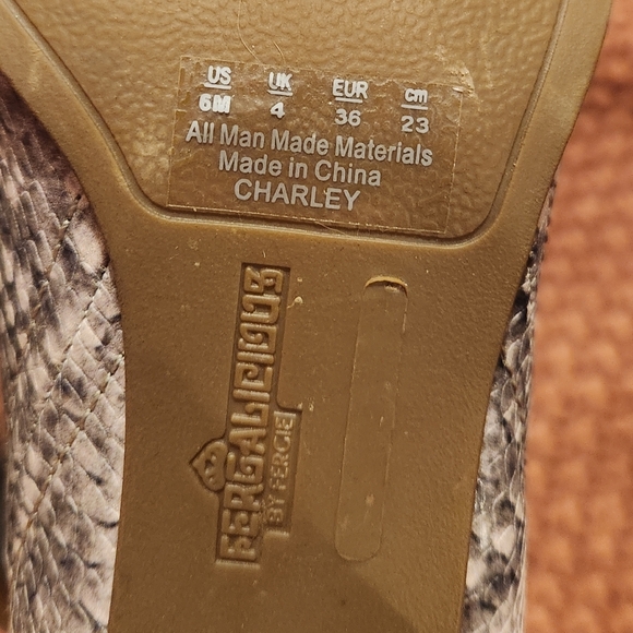 Booties - Picture 4 of 6